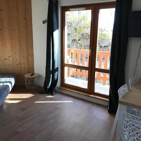 8 Personnes, Au Pied Des Pistes Апартаменты *